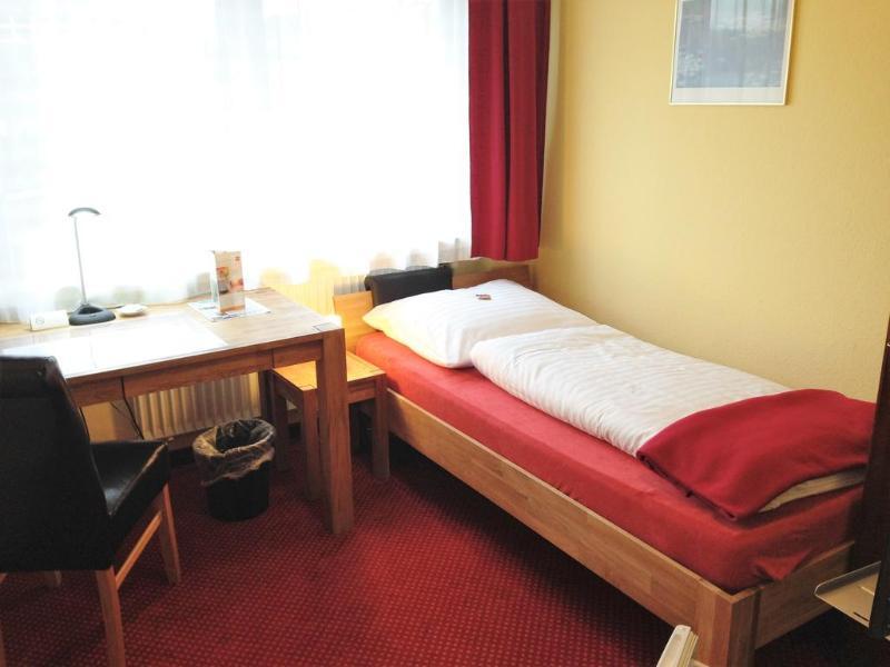 Hotel garni Marktterrassen Hennef  Exteriör bild